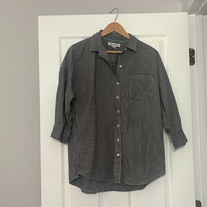 Tommy Bahama Shirt Women's Med Gray Striped Button Up Slits Collar 3/4 Sleeve